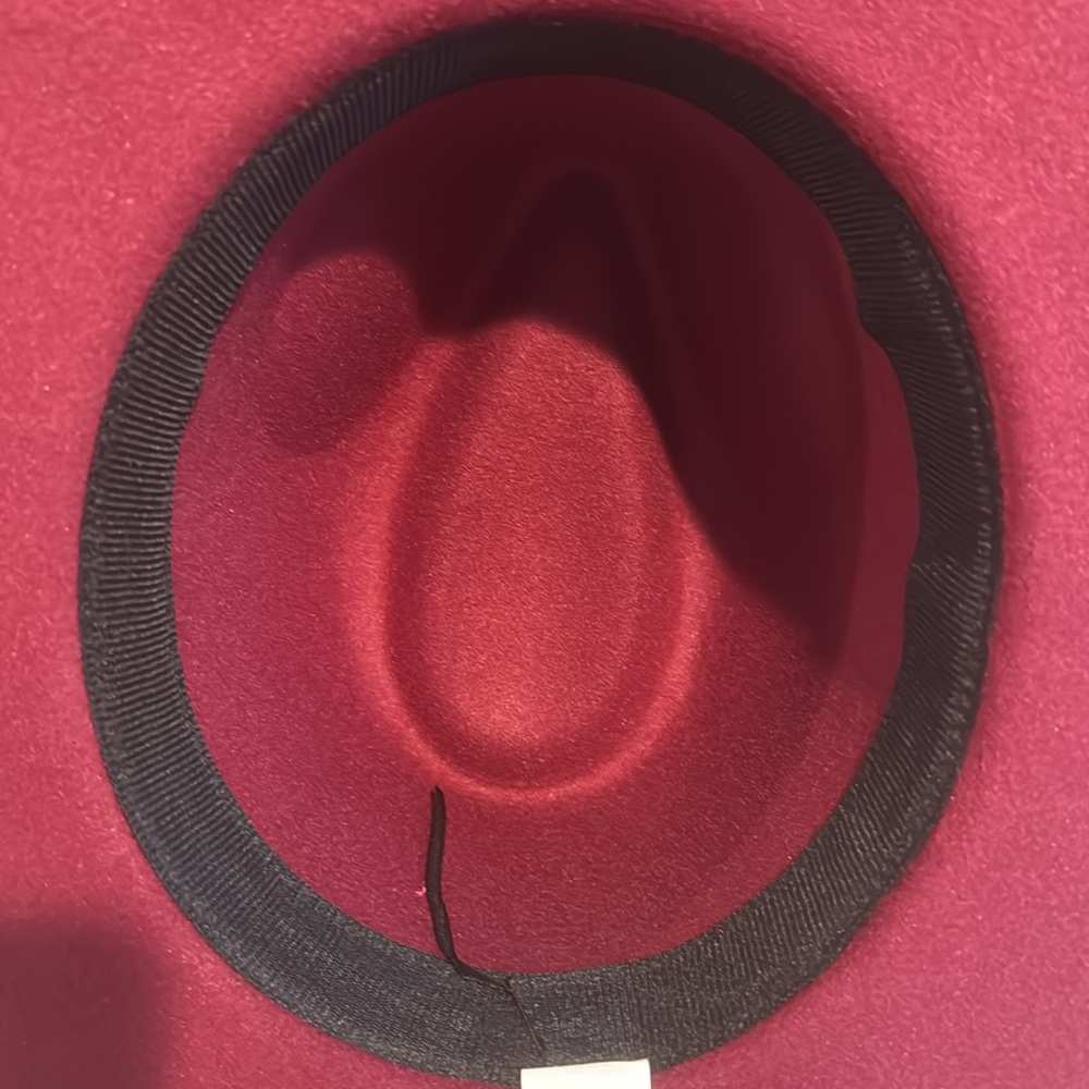 Felt hat with cheetah inspired belt - Picture 2 of 7